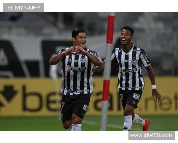 深圳足球队在世界杯预选赛中以52分强势领跑积分榜展现出色表现